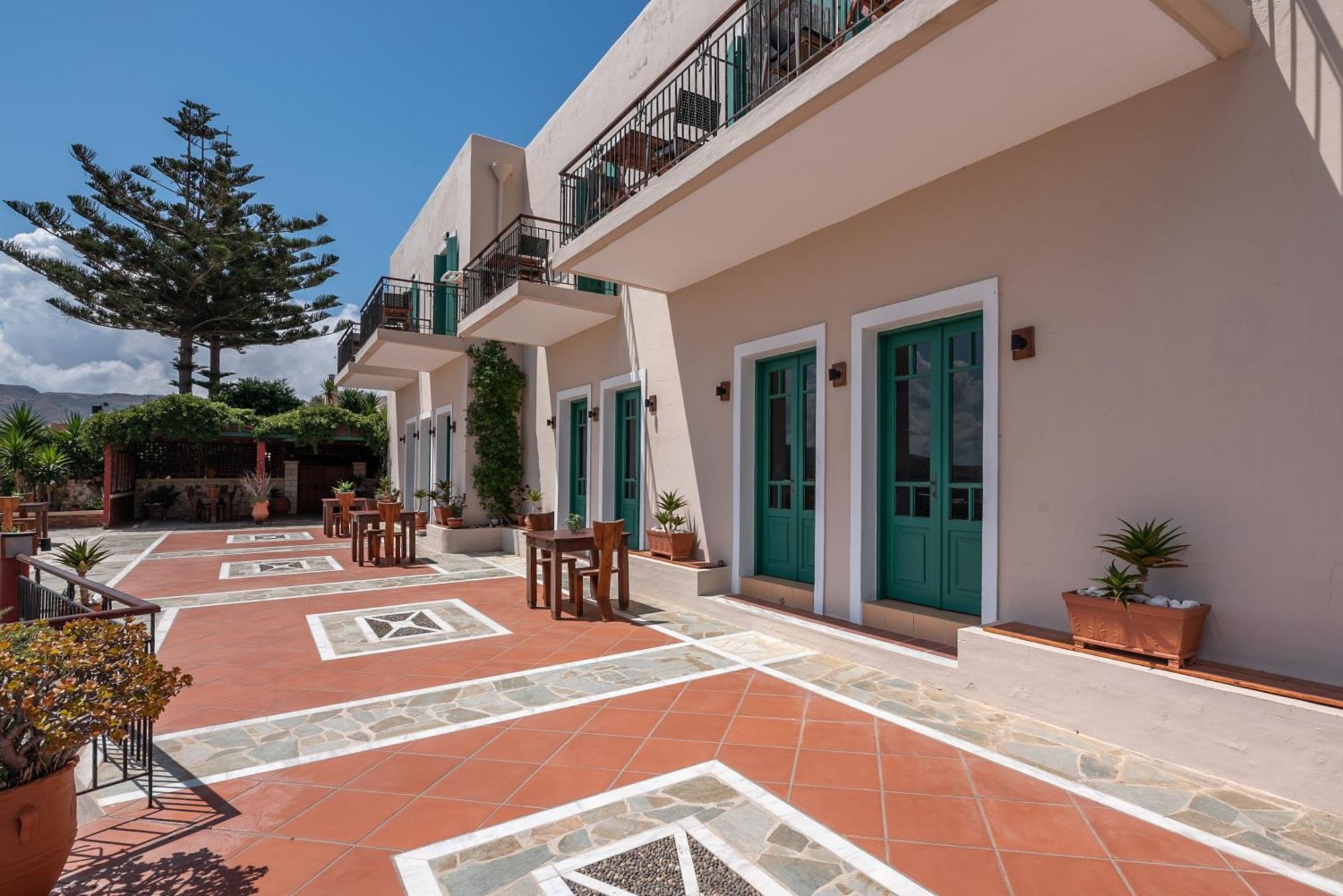 Kaliviani Traditional Hotel Kissamos Exterior photo